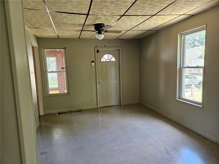 15 Laser Street, Rochester, NY 14621 - #2