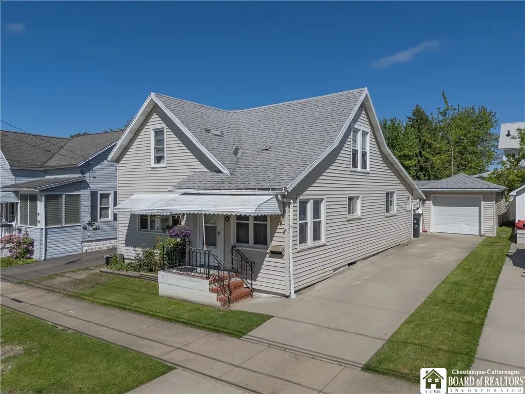 48 E Pine Street, Dunkirk, NY 14048 - #1