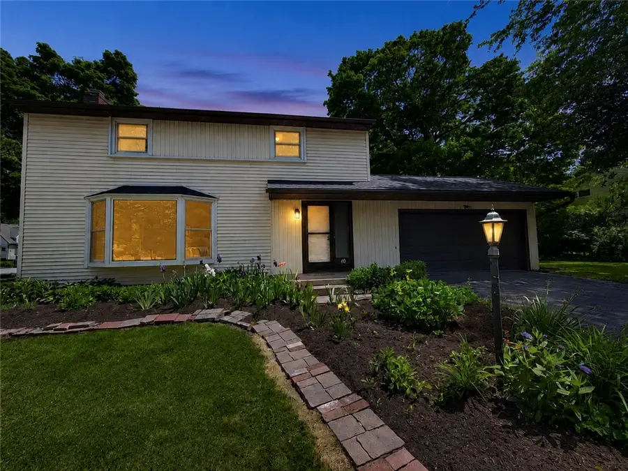 10 Blossom Circle W, Rochester, NY 14610 - #3