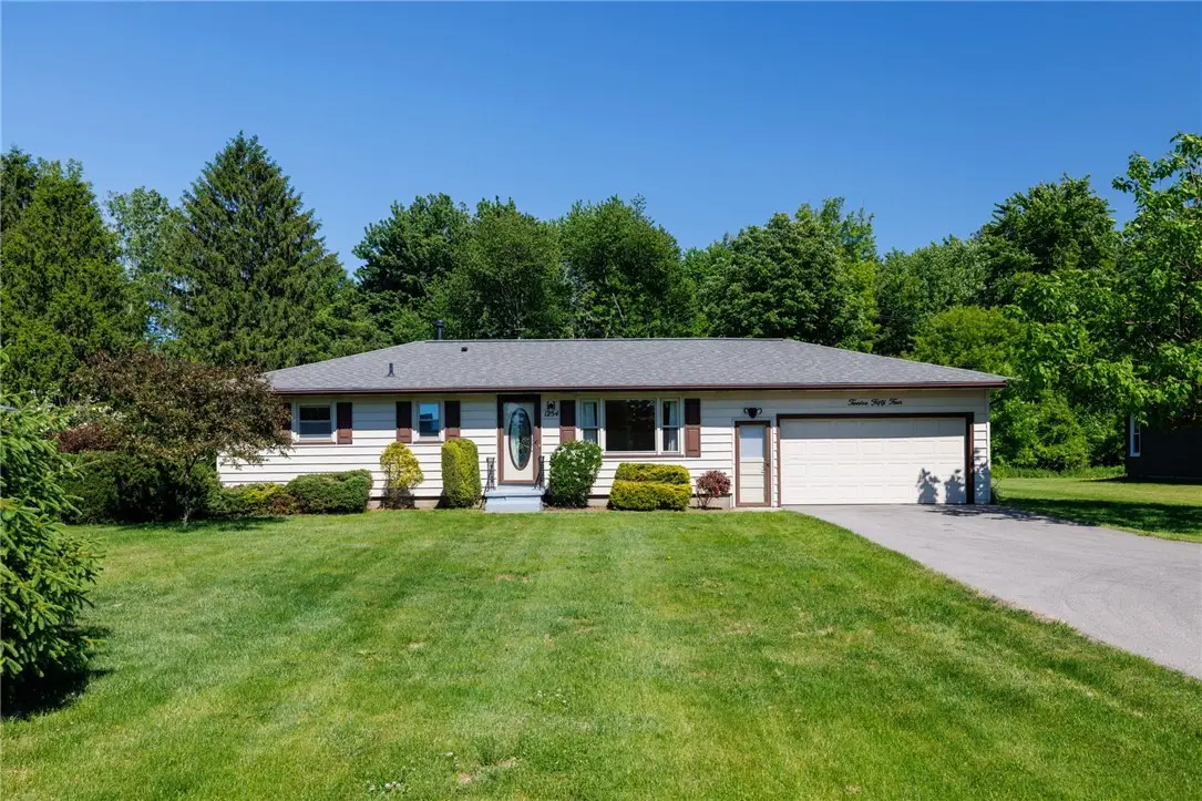 1254 Shoecraft Rd, Webster, NY 14580 - #1