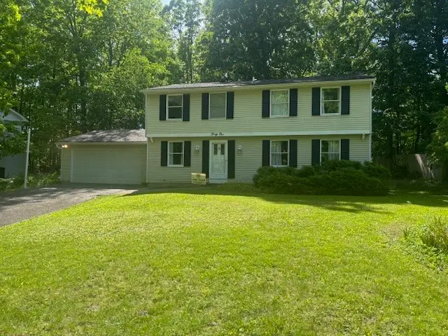 41 S Ridge Trail, Fairport, NY 14450 - #1