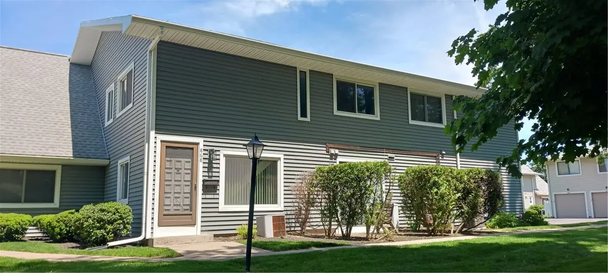 868 Eastbrooke Lane, Rochester, NY 14618 - #1