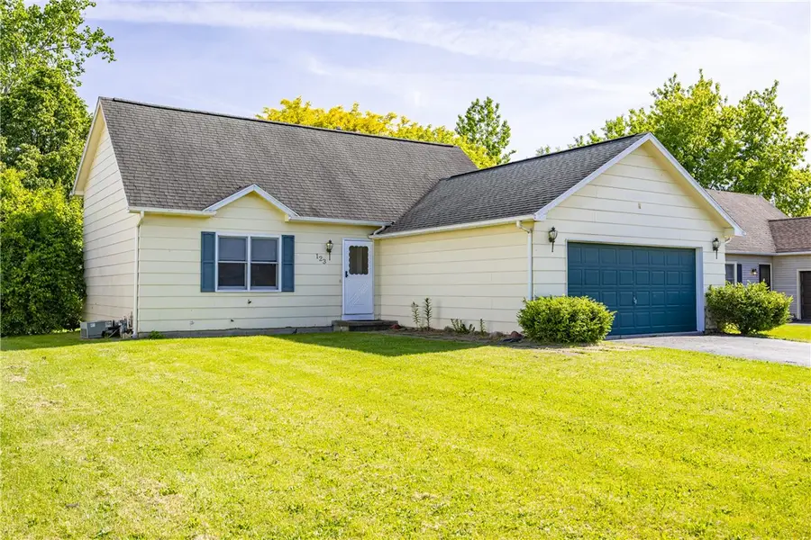 123 Cave Hollow, West Henrietta, NY 14586 - #2