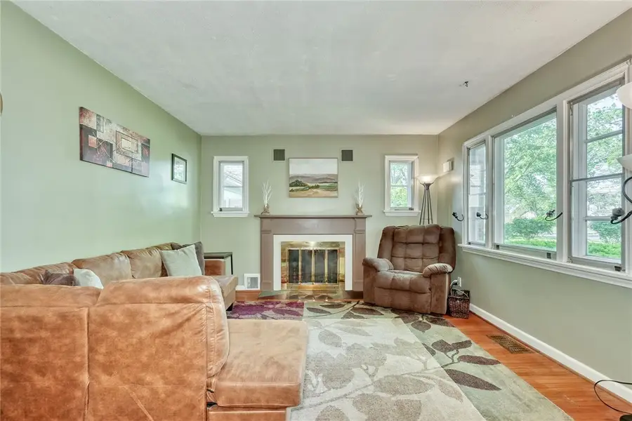 606 Bay Road, Webster, NY 14580 - #3