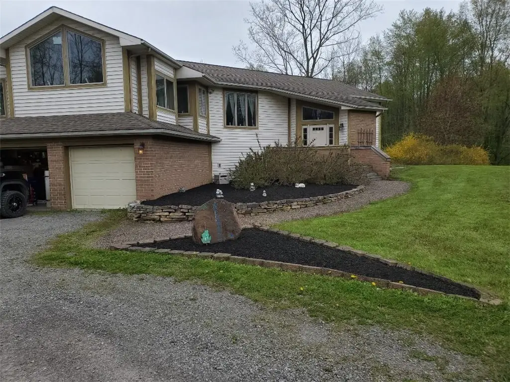 16711 4th Section Road, Holley, NY 14470 - #1