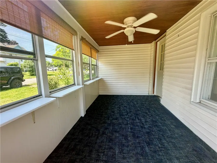 17 College Ave, Greece, NY 14515 - #2