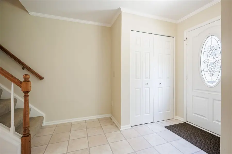 18 Dunbridge Heights, Fairport, NY 14450 - #2