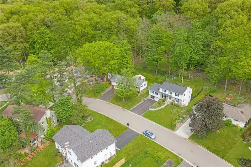 916 Chestnut Lane, Vestal, NY 13850 - #3