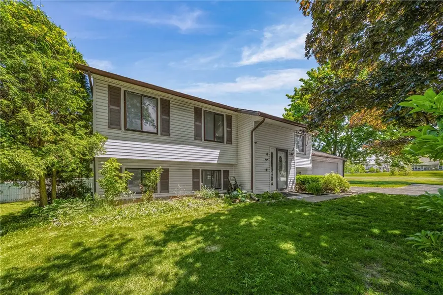 8 Kinmont Drive, Rochester, NY 14612 - #2