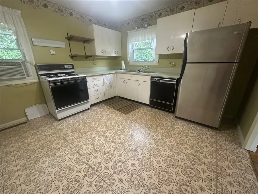 69 Faircrest Road, Rochester, NY 14623 - #2