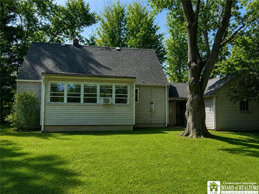 40 Cottage Street, Fredonia, NY 14063 - #3