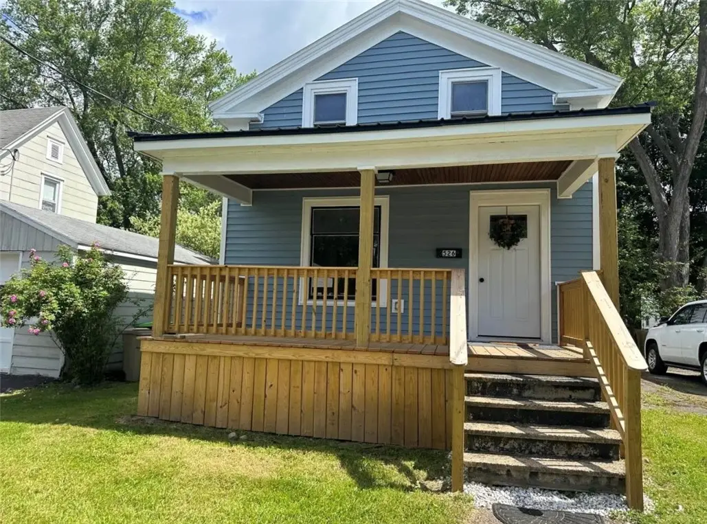 526 W Lake Avenue, Herkimer, NY 13350 - #1