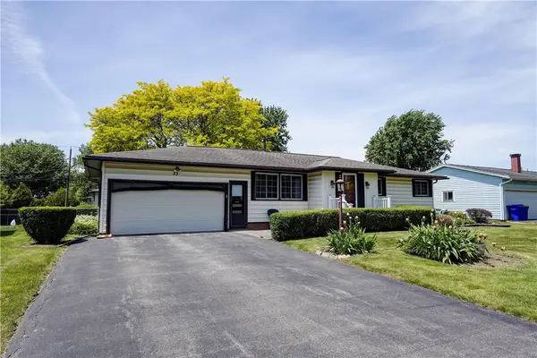 23 Capri Drive, Rochester, NY 14624