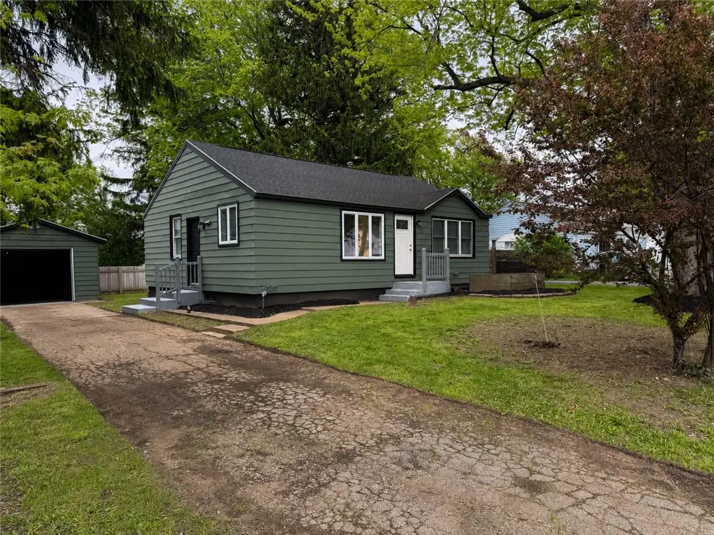 10652 W Sheridan Drive, Dunkirk, NY 14048 - #1