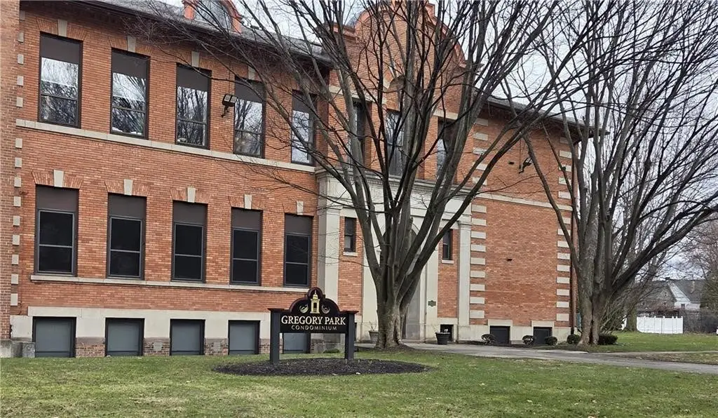 3 Gregory Park, Rochester, NY 14620 - #1