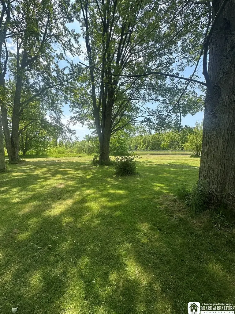 3331 S Creek Road, Hamburg, NY 14075 - #3
