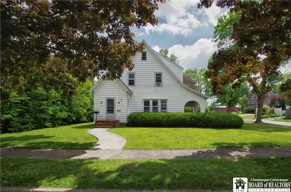 202 Arlington Avenue, Jamestown, NY 14701
