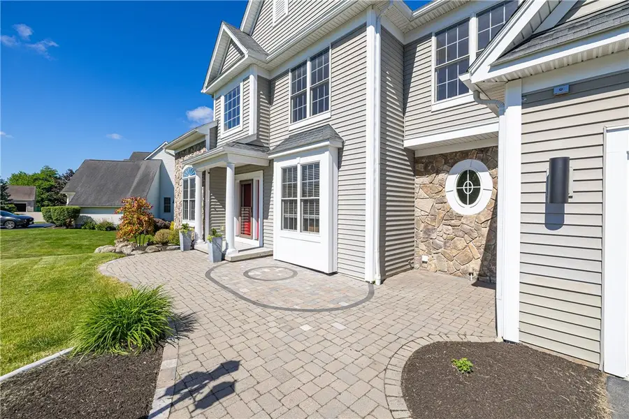 3 Periwinkle Drive, Fairport, NY 14450 - #2