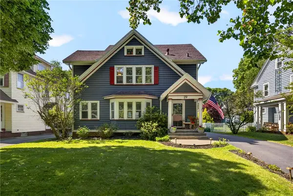 29 Elmcroft Road, Rochester, NY 14609