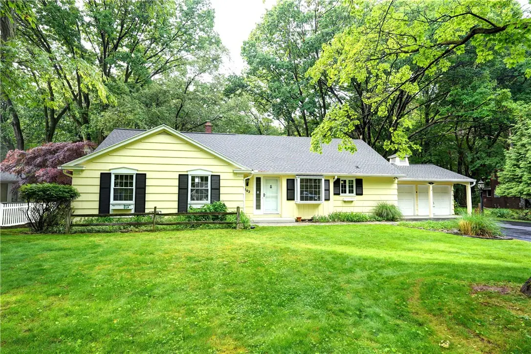 202 Nob Hl, Rochester, NY 14617 - #1