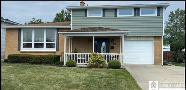 212 N Creek Drive, Buffalo, NY 14225