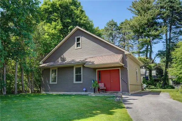 210 Elm Drive, Rochester, NY 14609