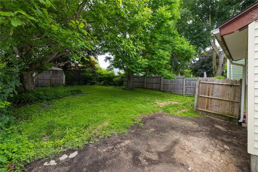 217 W Elm Street, East Rochester, NY 14445 - #3
