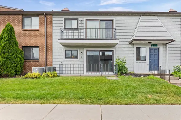 2 High Gate Trail #2, Fairport, NY 14450