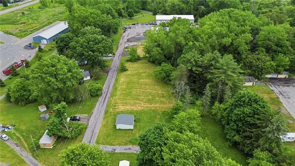 Vanderwall Drive, Manchester, NY 14504
