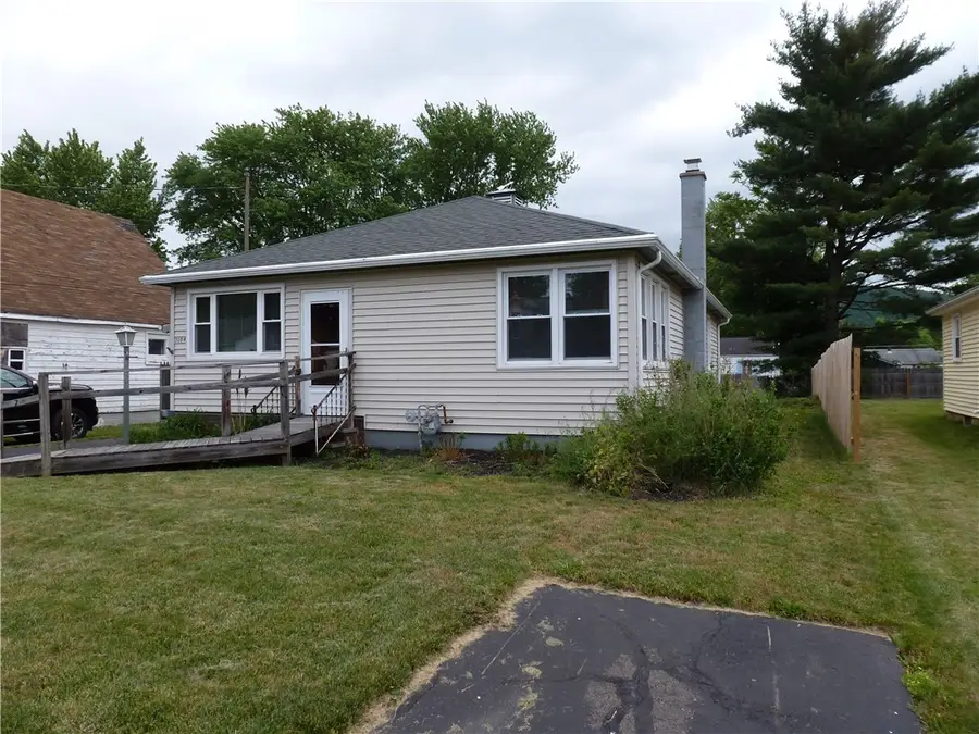 3104 Arnold Avenue, Horseheads, NY 14845 - #3