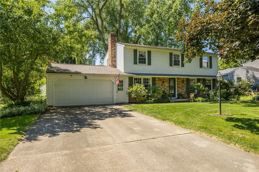 50 Heatherwood Road, Fairport, NY 14450 - #2