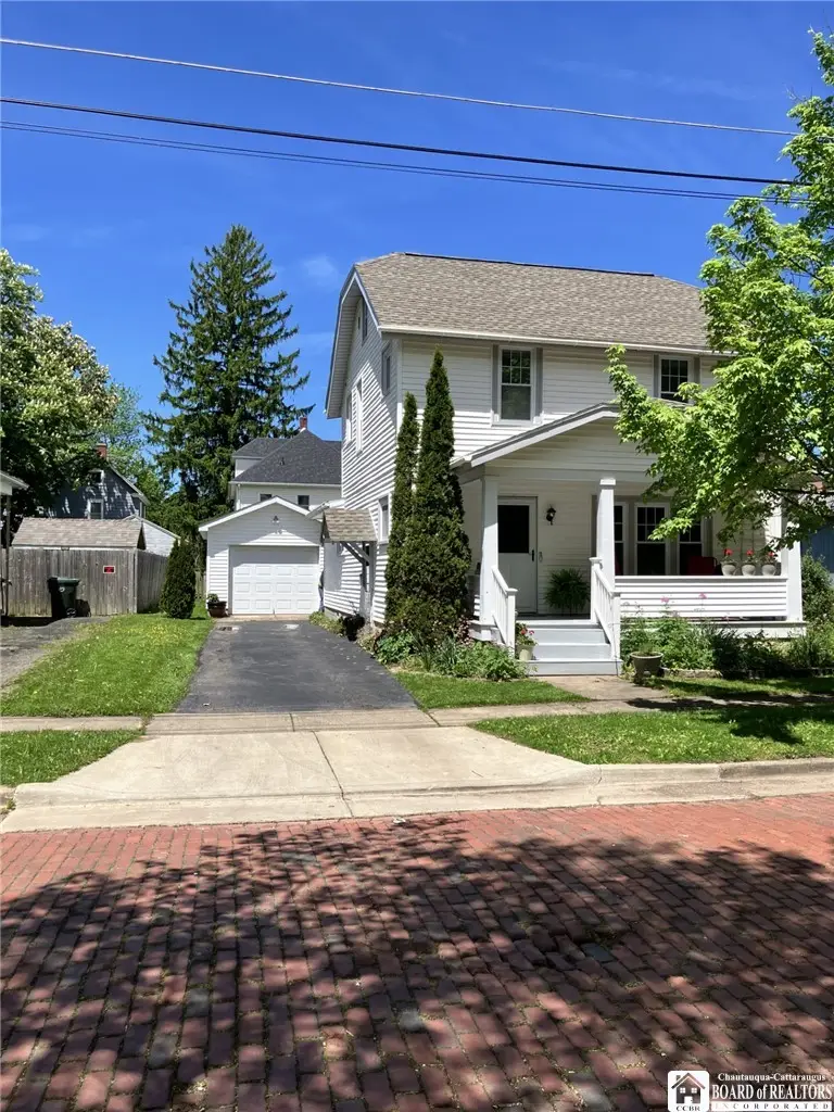 126 Wilton Avenue, Jamestown, NY 14701 - #2