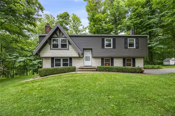 7242 Jackson Hill Road, Newark, NY 14513