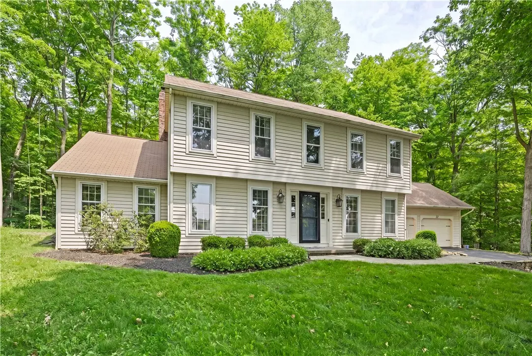 32 Summit Oaks, Pittsford, NY 14534 - #1