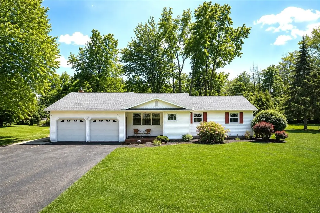 665 Regina Drive, Webster, NY 14580 - #1