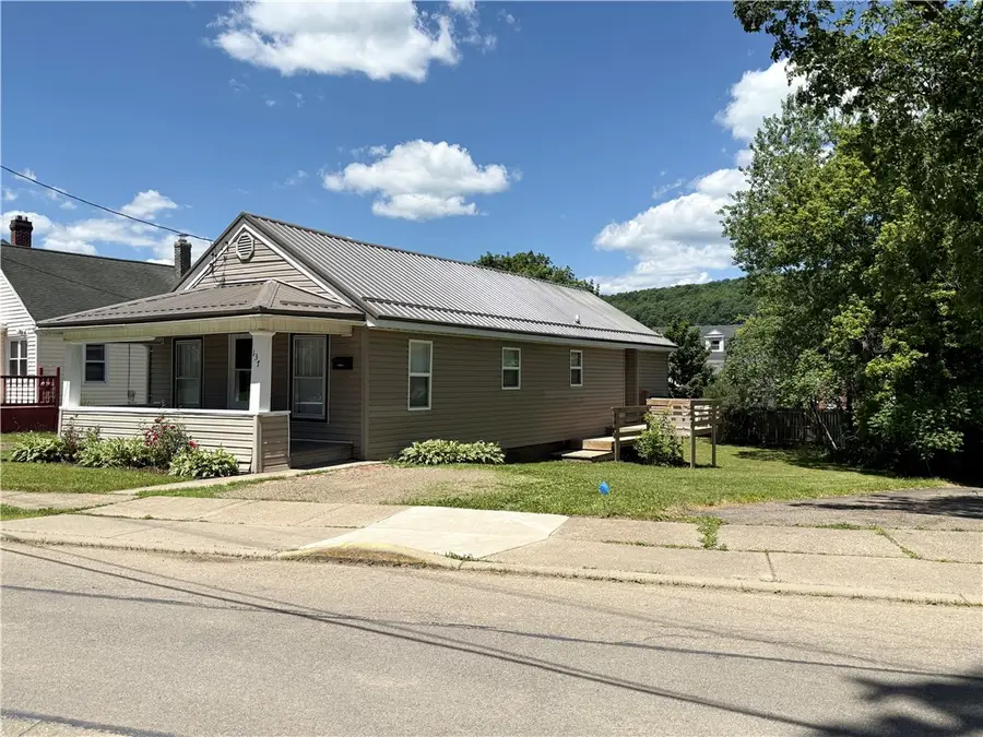 137 Rockland Avenue, Bradford, PA 16701 - #2