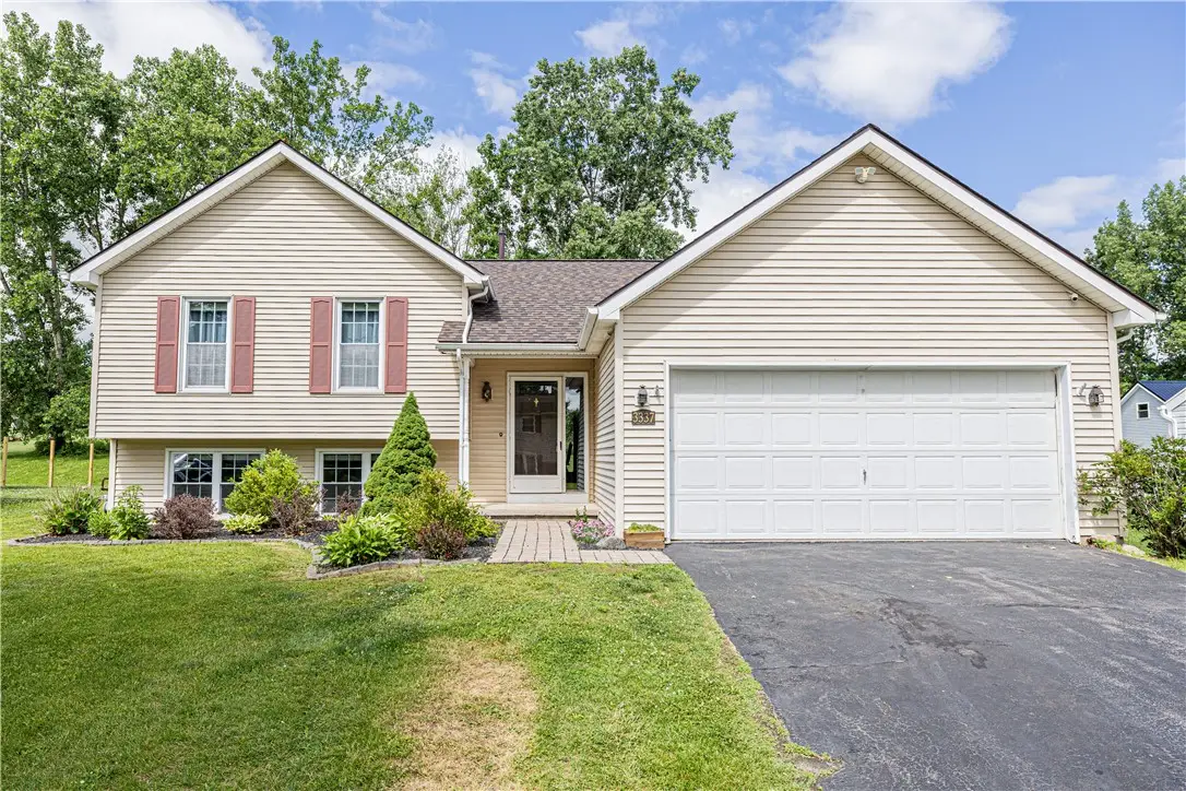 3337 Evergreen Circle, Walworth, NY 14568 - #1
