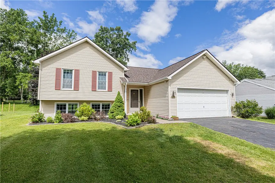 3337 Evergreen Circle, Walworth, NY 14568 - #2