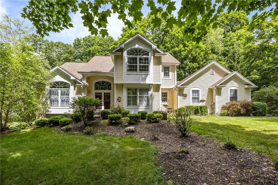 41 Hawks View, Honeoye Falls, NY 14472 - #1