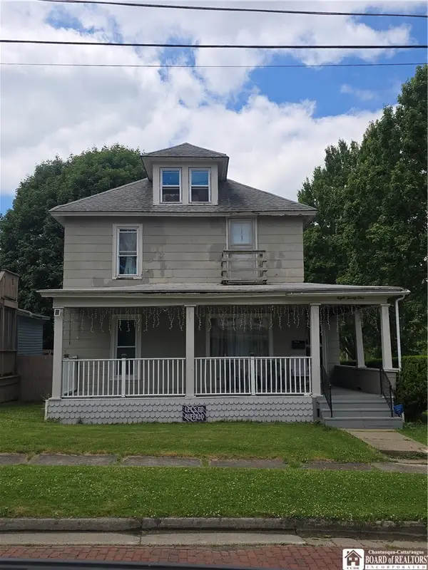 821 Lafayette Street, Jamestown, NY 14701