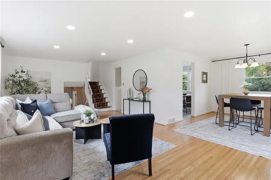 210 Crandon Way, Rochester, NY 14618 - #3