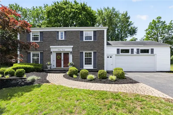 53 Old Forge Lane, Pittsford, NY 14534