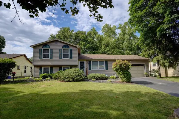 465 Fox Meadow Road, Rochester, NY 14626