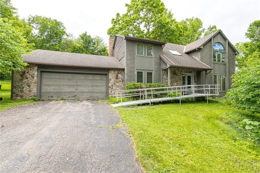 37 Freshfield, Fairport, NY 14450 - #2