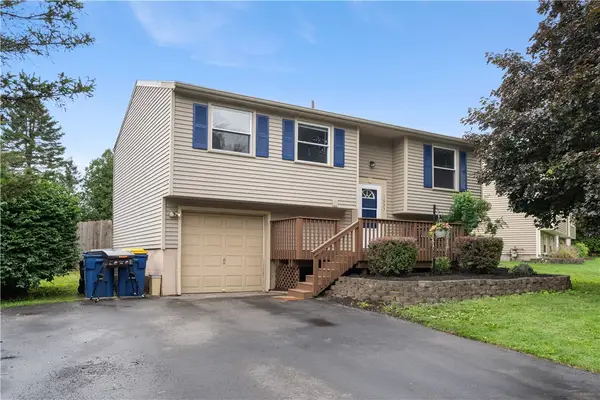 1533 Elderberry Circle, Walworth, NY 14568