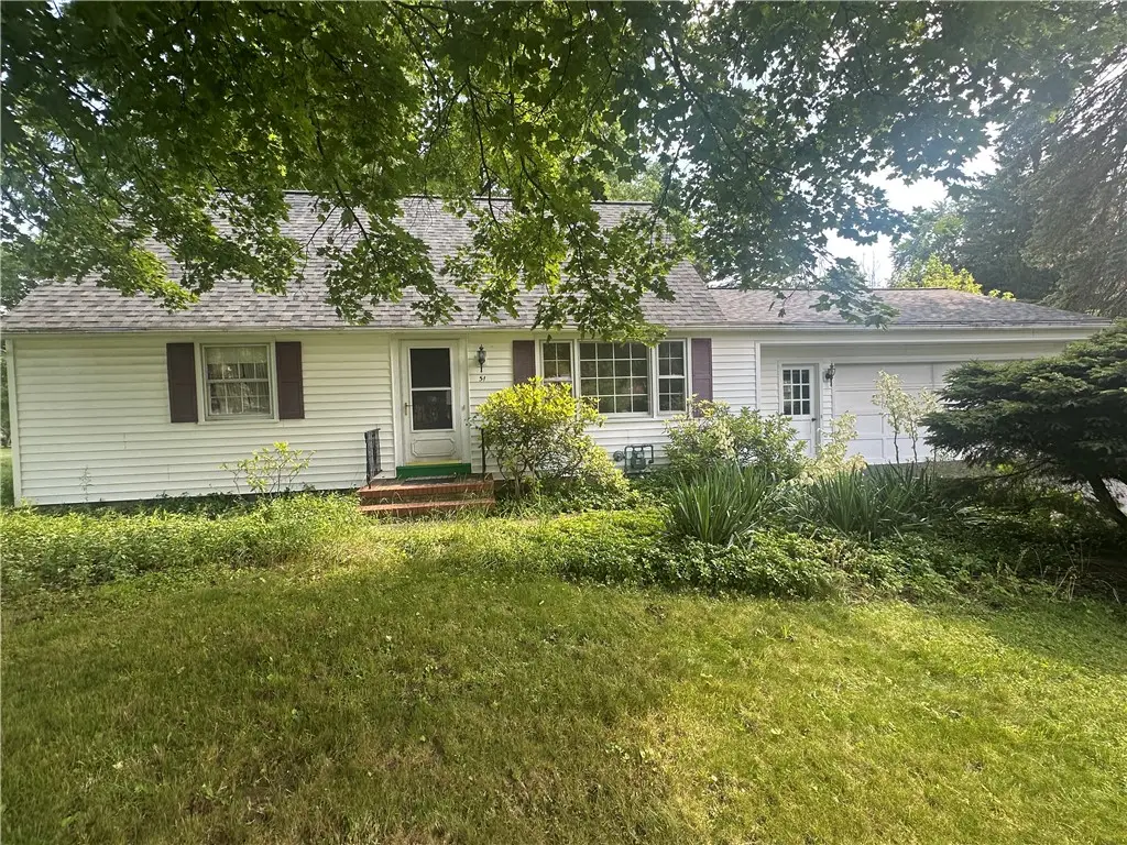 51 Robert Road, Penfield, NY 14526 - #1