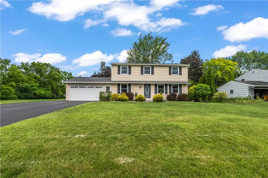80 Maple Hill Farm Road, Penfield, NY 14526 - #2