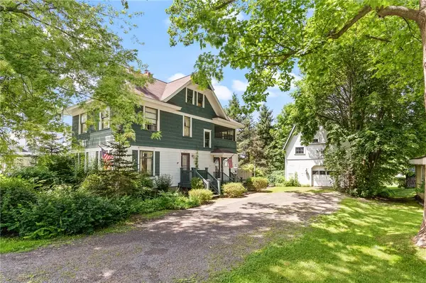 4007 Ridge Road, Williamson, NY 14589