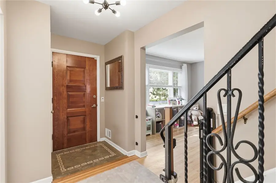 176 Green Meadow Drive, Rochester, NY 14617 - #3