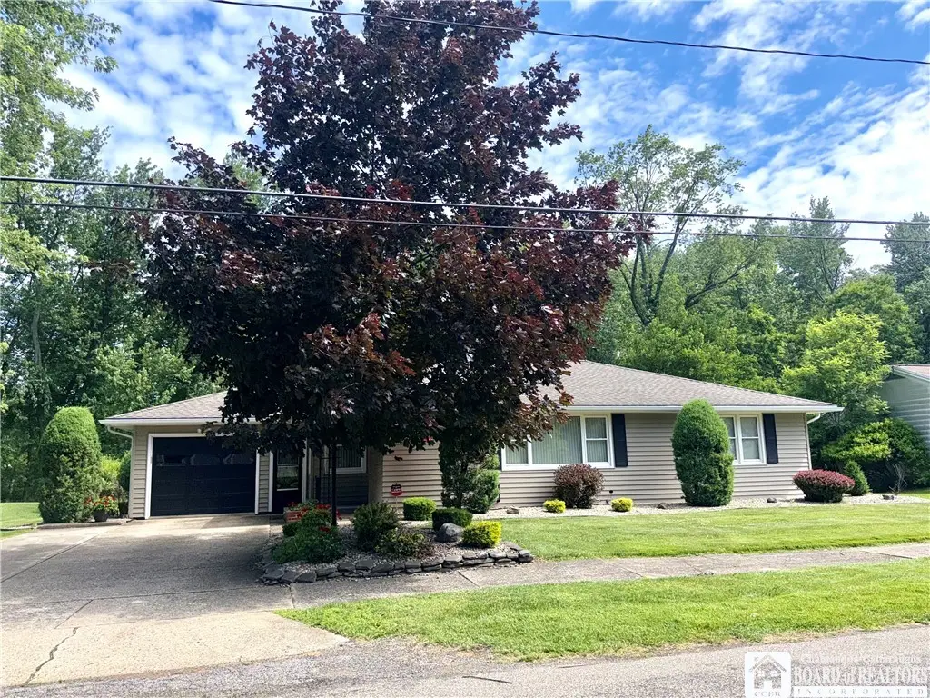 19 Lowell Place, Fredonia, NY 14063 - #1